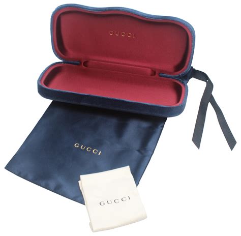 Gucci Hard Clamshell Eyeglasses/Sunglasses Case 